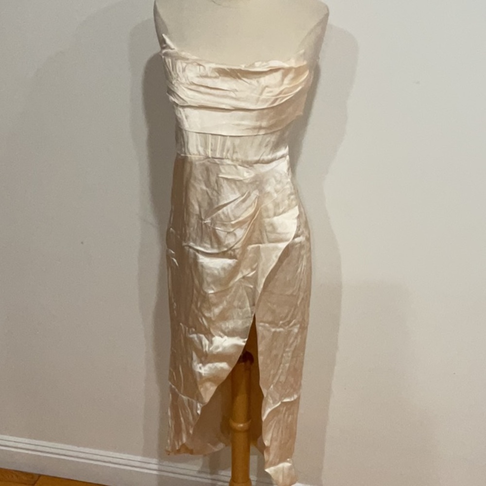 Bardot Elio Corset Dress in Gold & Ivory, Size: 6 - Picture 5 of 9